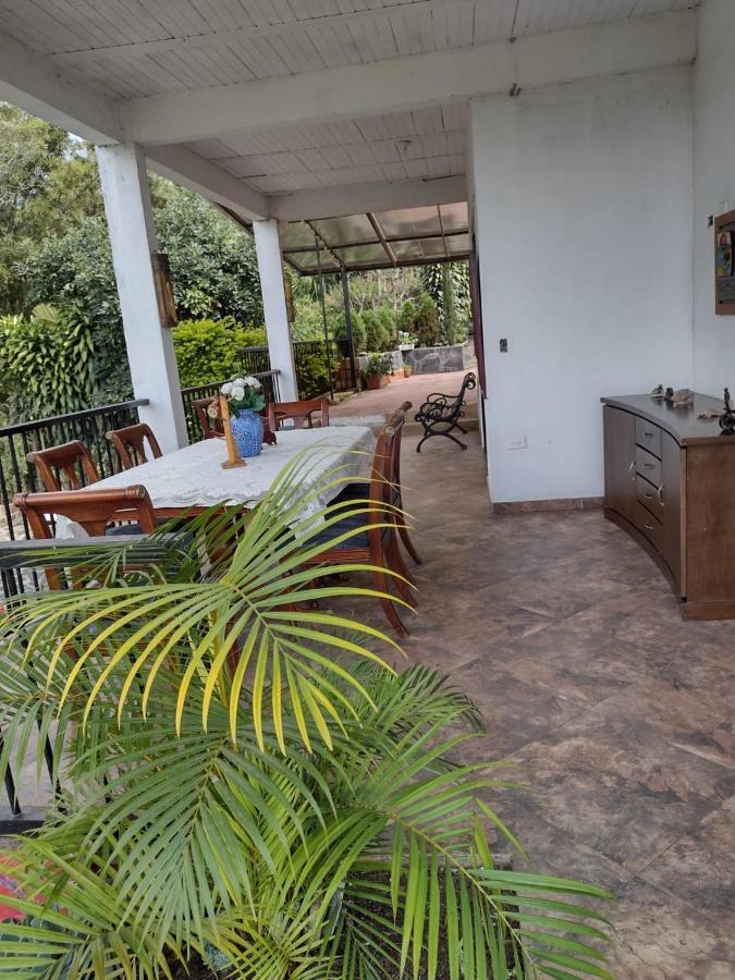 Finca Exclusividad Familiar O Grupo De Amigos Capacidad Hasta 12 Personas Calles En Placa Huella, Caminata Ecologica Alban  Exteriér fotografie